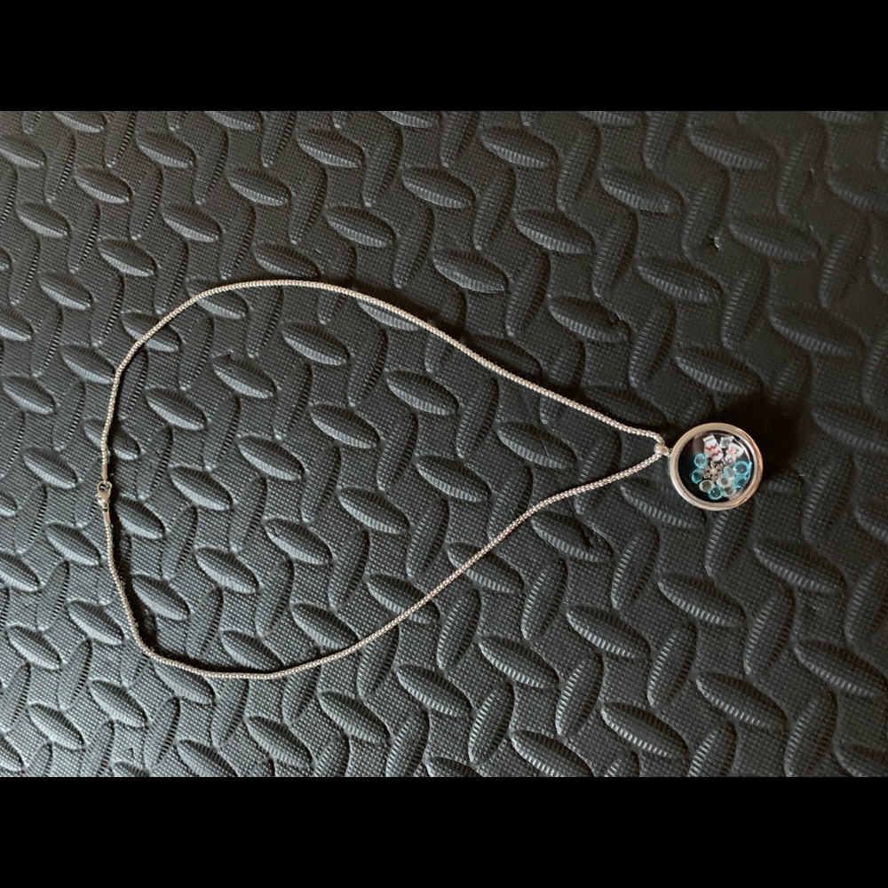 A Christmas necklace